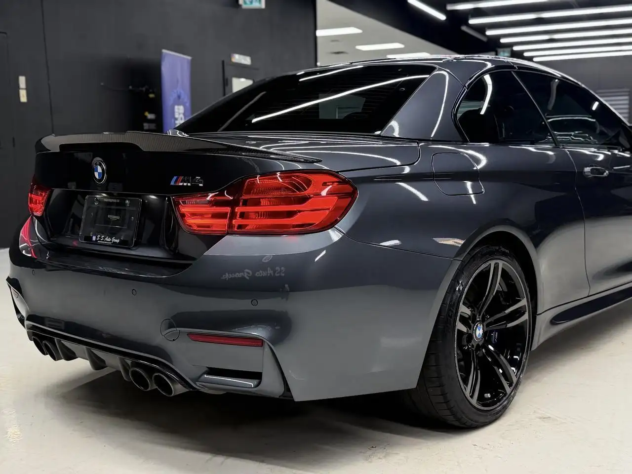 BMW M4 снимка BMW M4