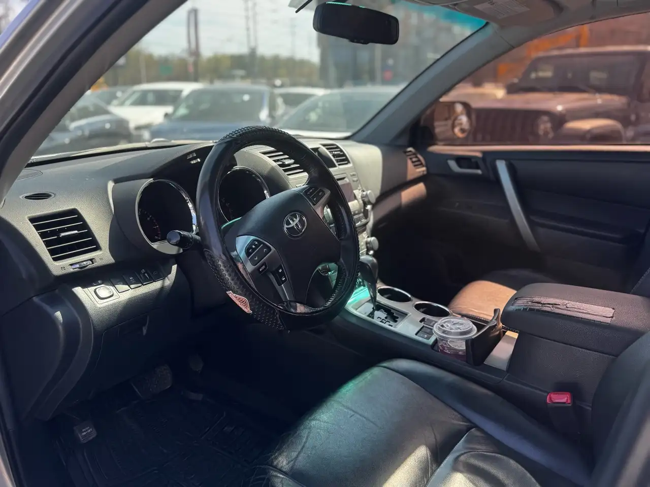 Toyota Highlander photo Toyota Highlander