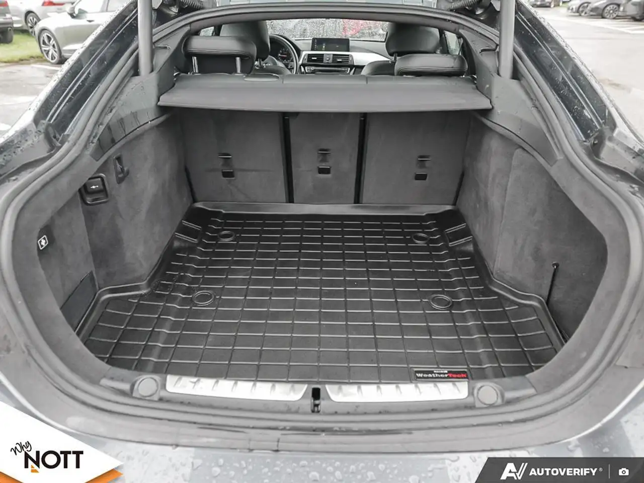 BMW 4 Series снимка BMW 4 Series
