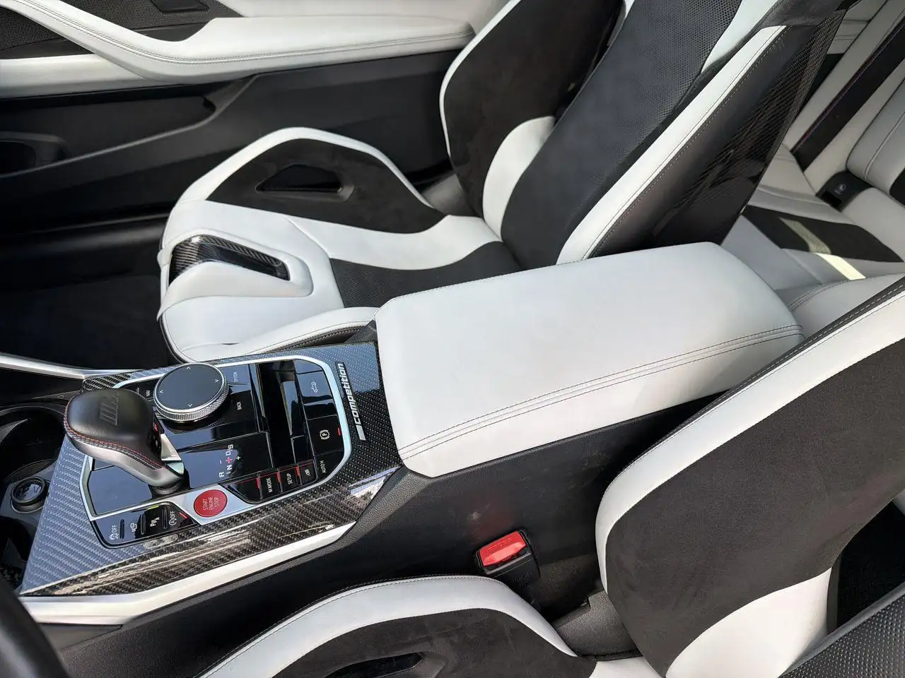 BMW M4 снимка BMW M4