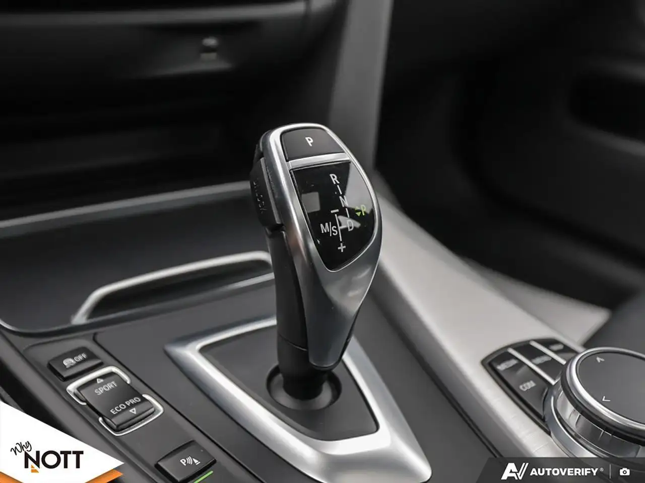 BMW 4 Series снимка BMW 4 Series