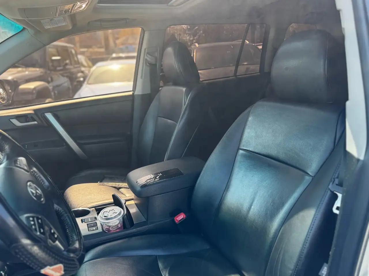 Toyota Highlander photo Toyota Highlander