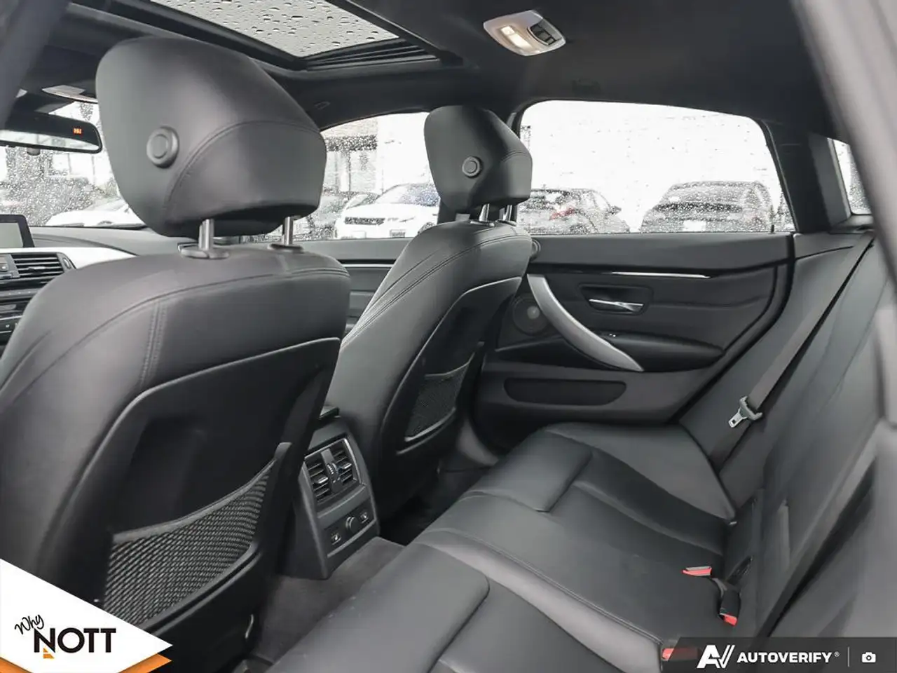BMW 4 Series снимка BMW 4 Series
