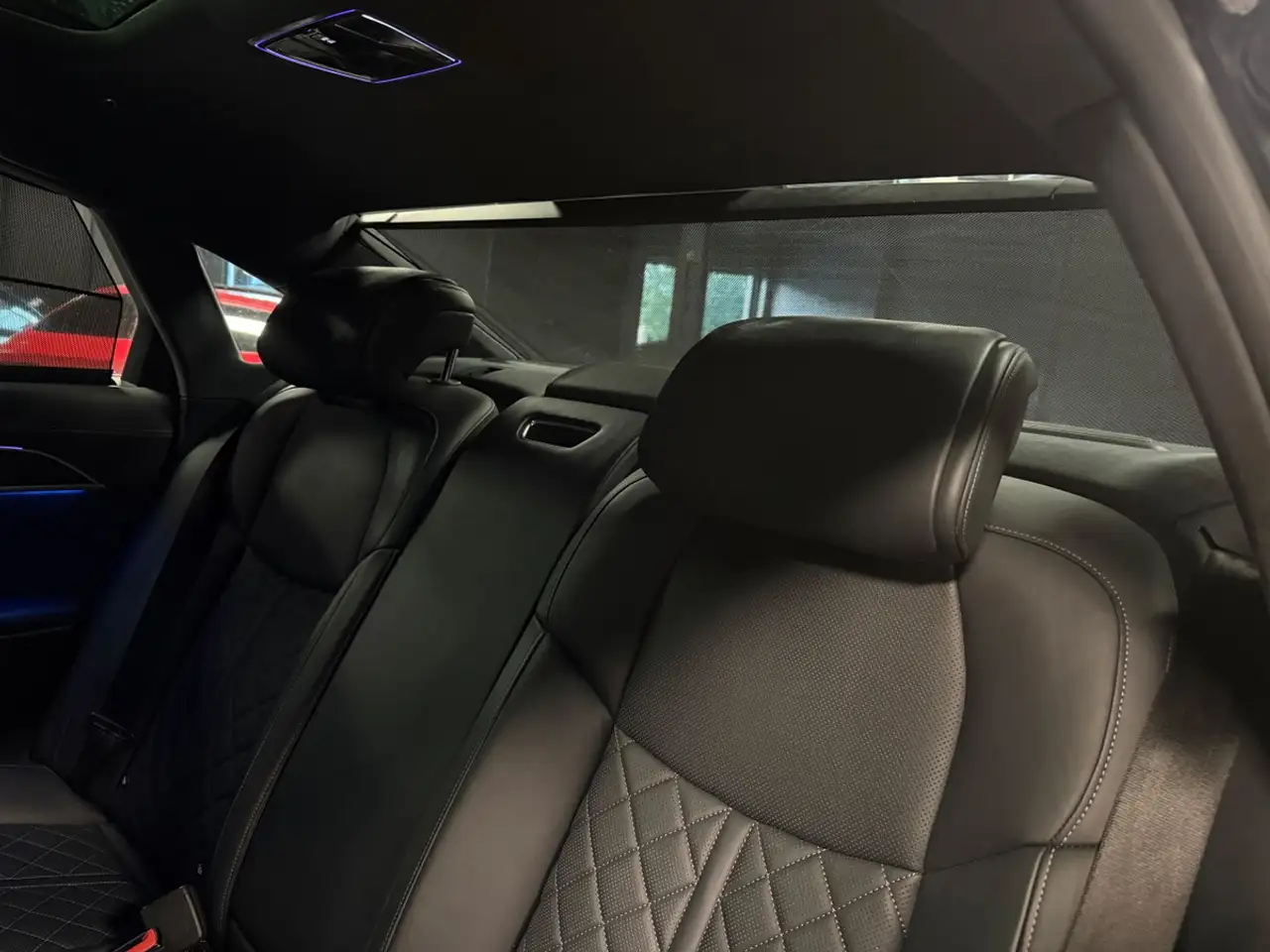 Audi S8 снимка Audi S8