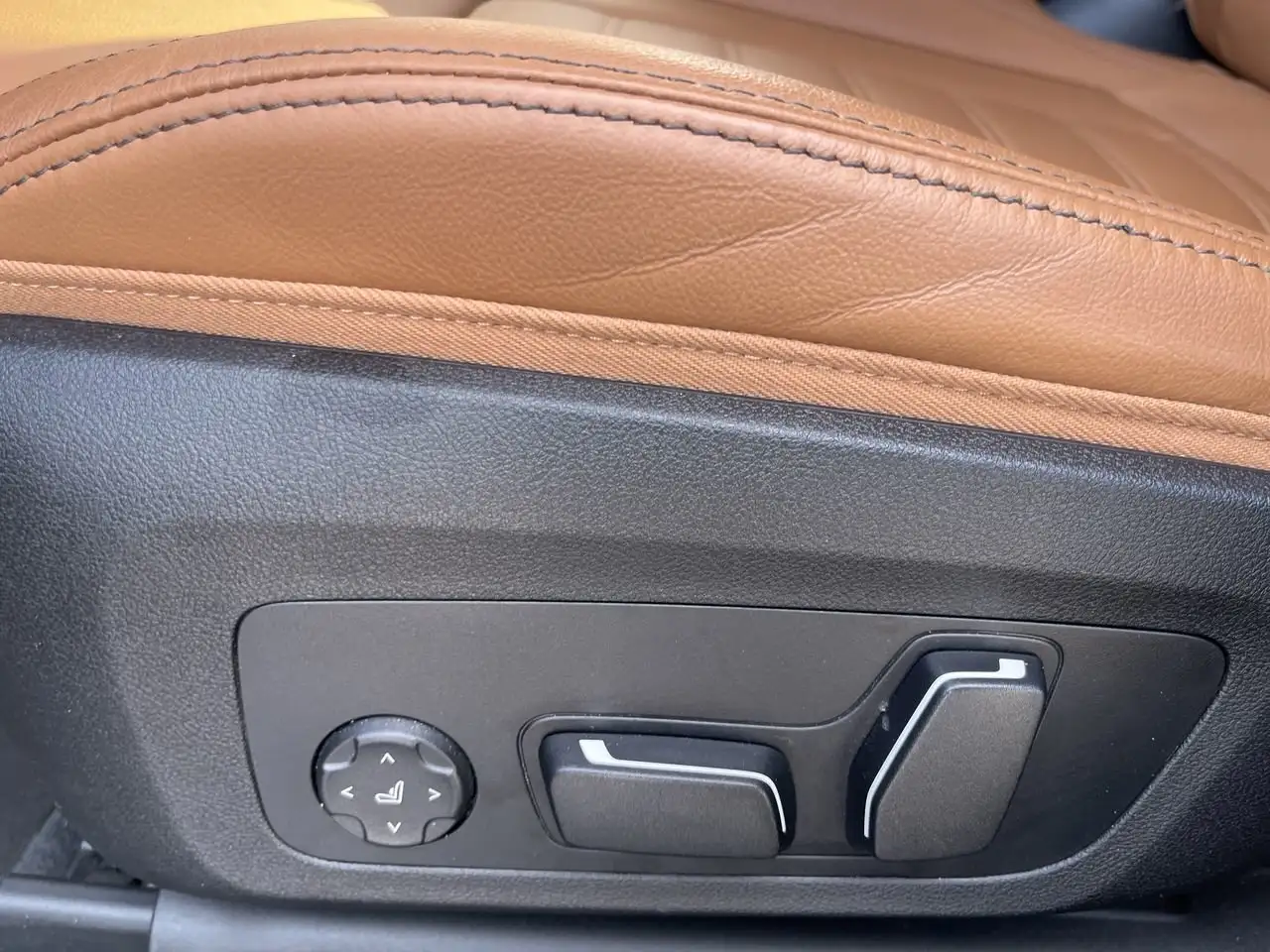 BMW X4 снимка BMW X4