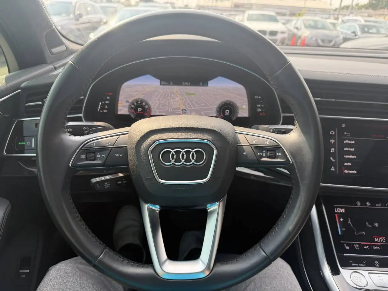 Audi Q7 снимка Audi Q7