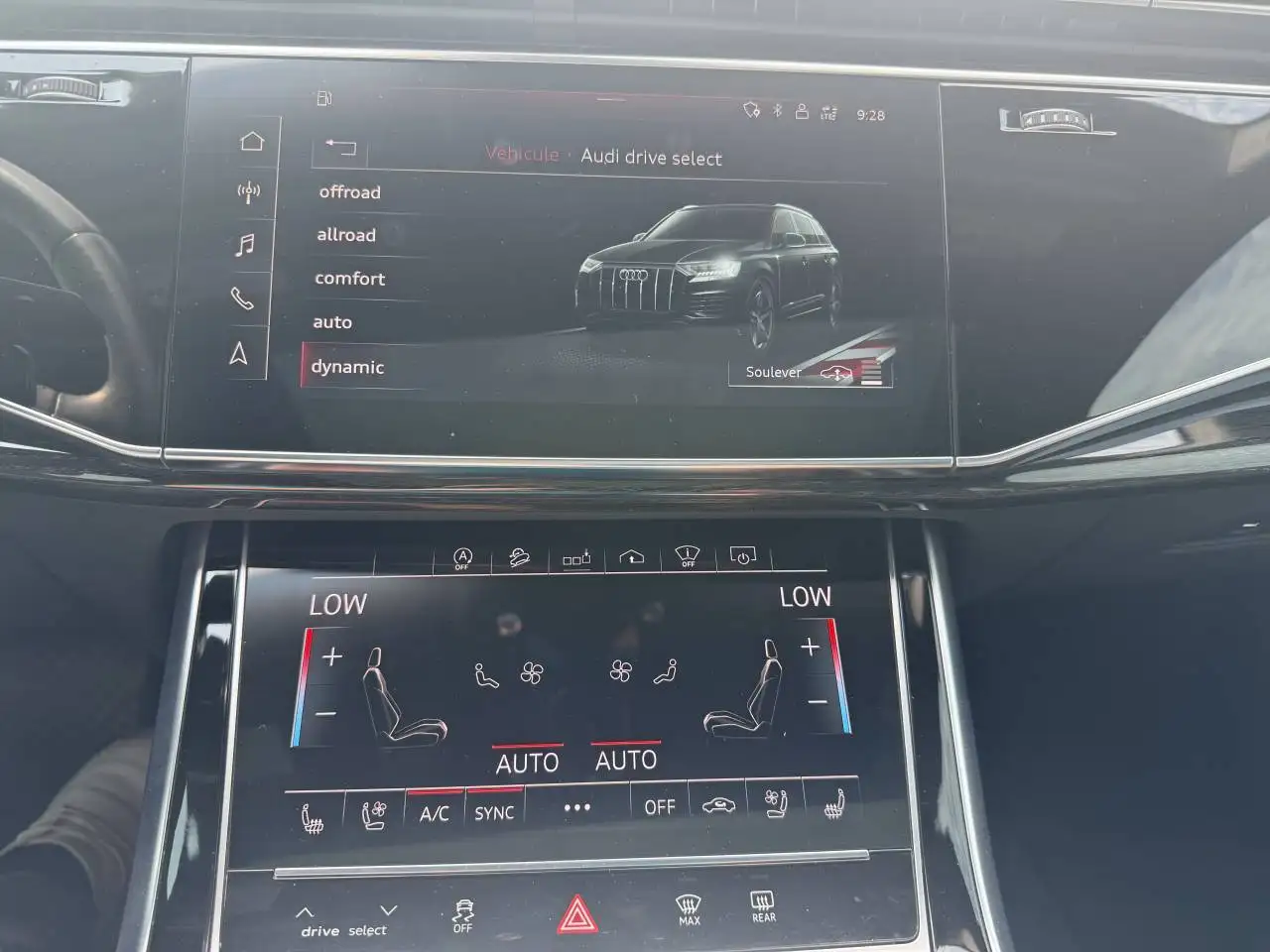 Audi Q7 снимка Audi Q7