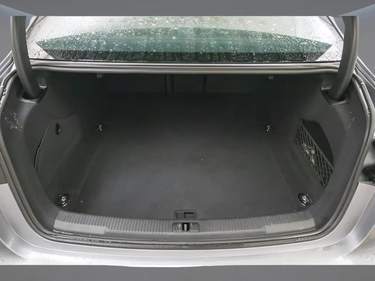 Audi A6 снимка Audi A6