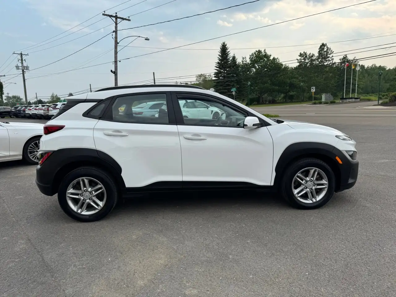 Hyundai KONA снимка Hyundai KONA