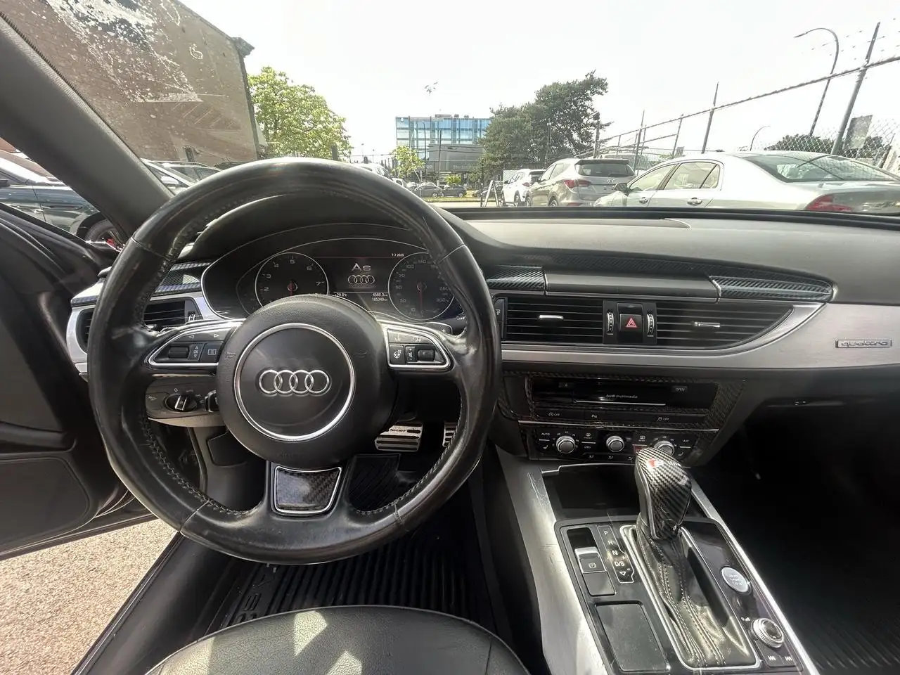 Audi A6 снимка Audi A6