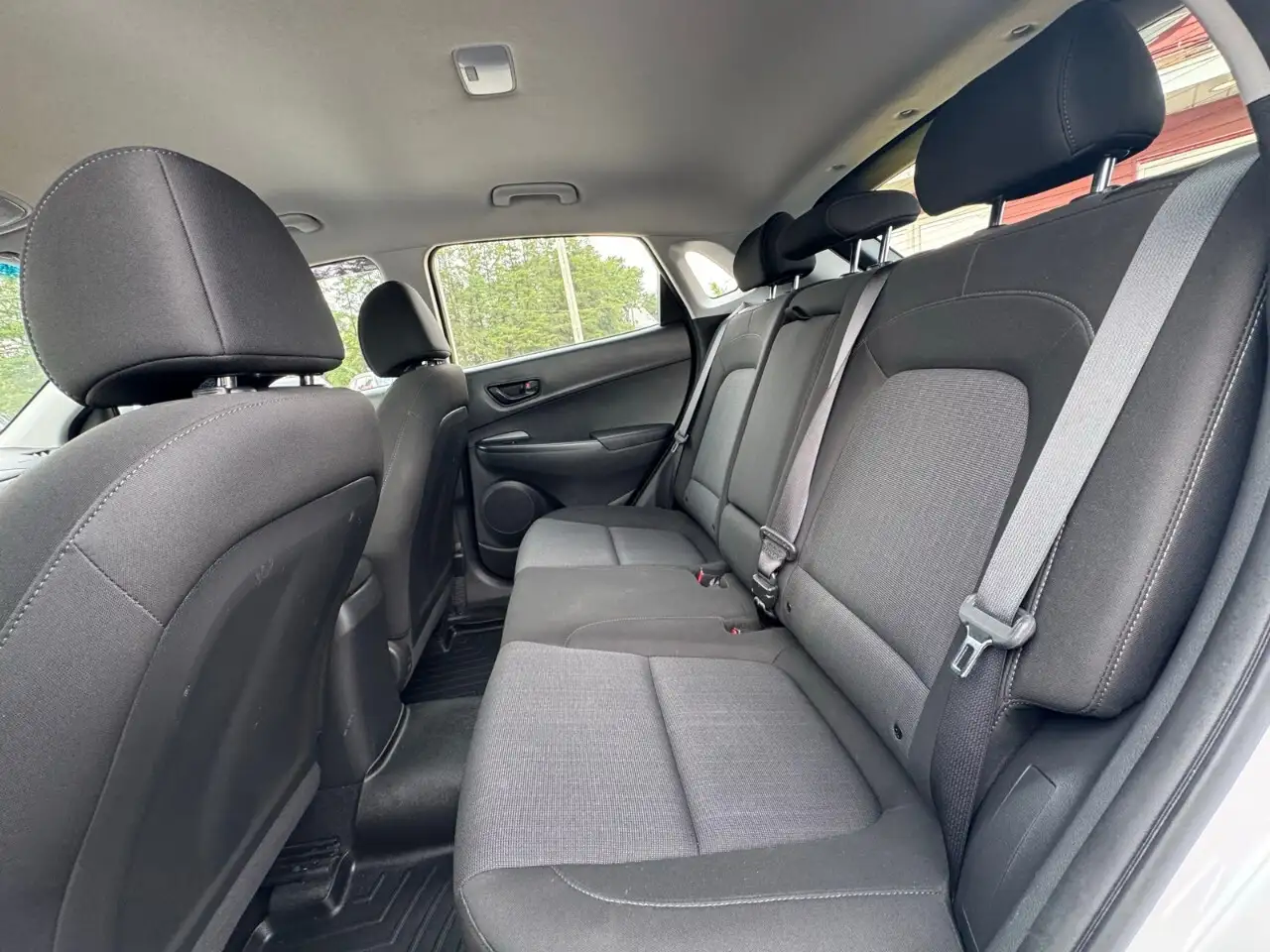 Hyundai KONA снимка Hyundai KONA
