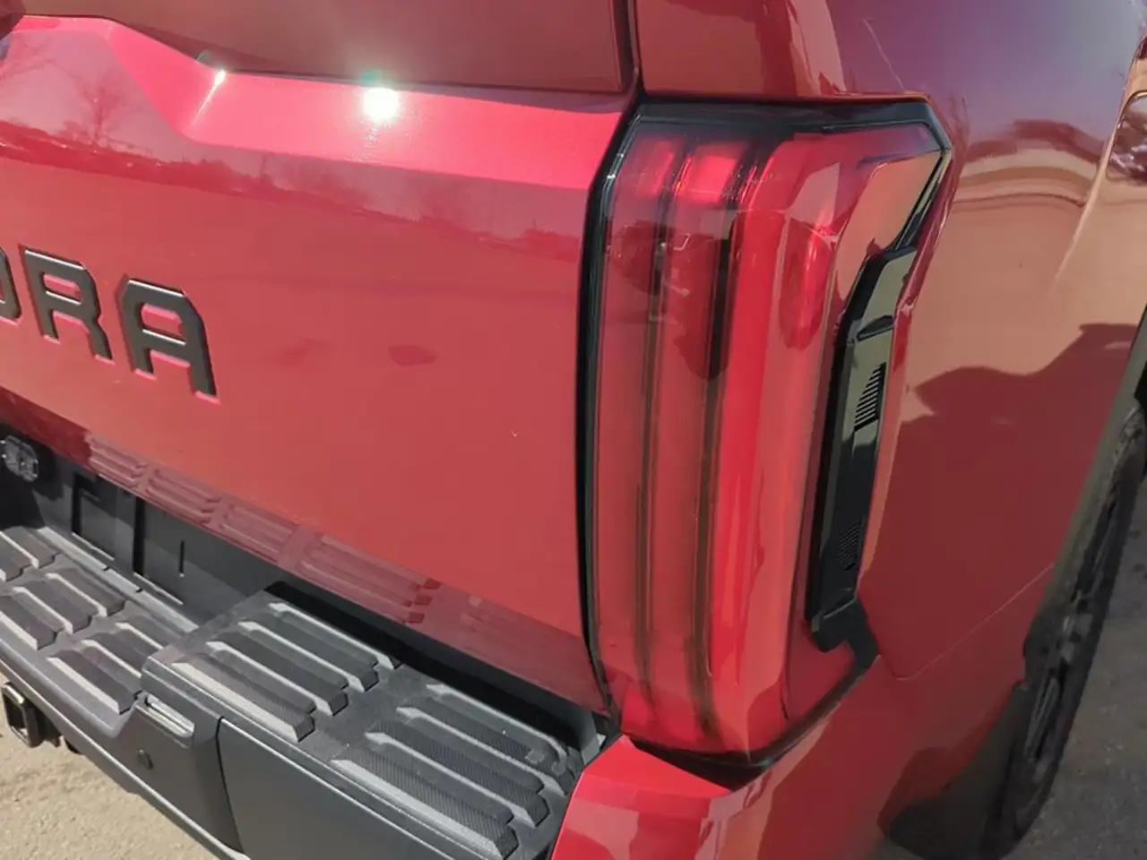 Toyota Tundra снимка Toyota Tundra