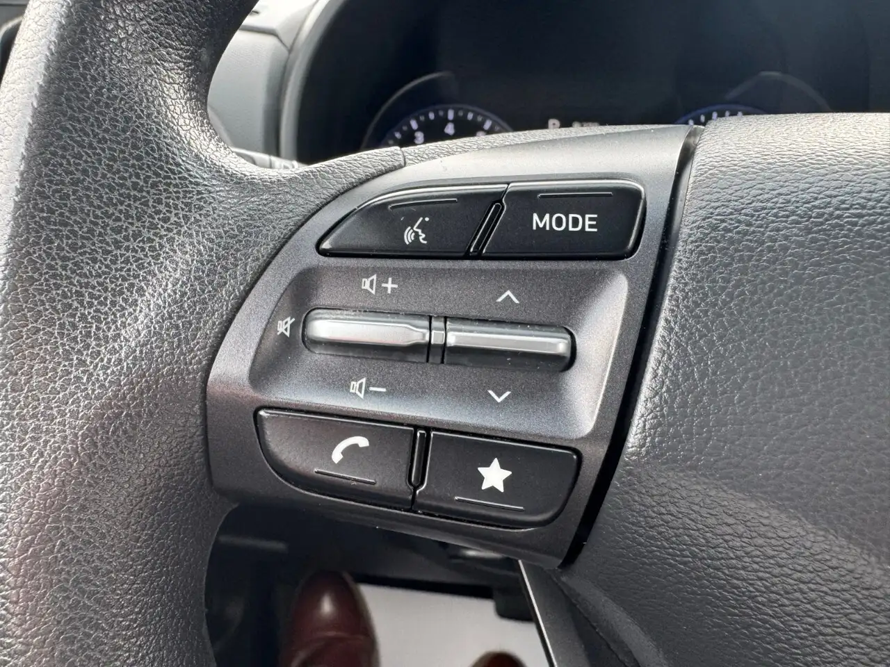 Hyundai KONA снимка Hyundai KONA