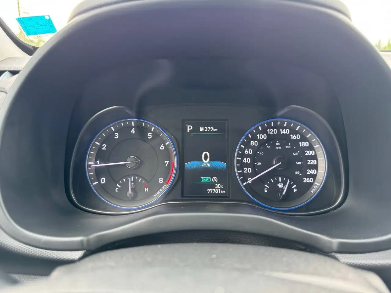 Hyundai KONA снимка Hyundai KONA
