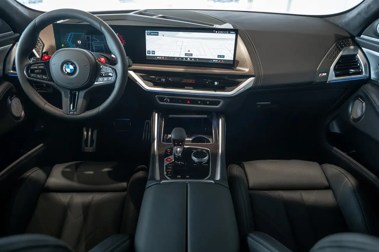 BMW XM photo BMW XM