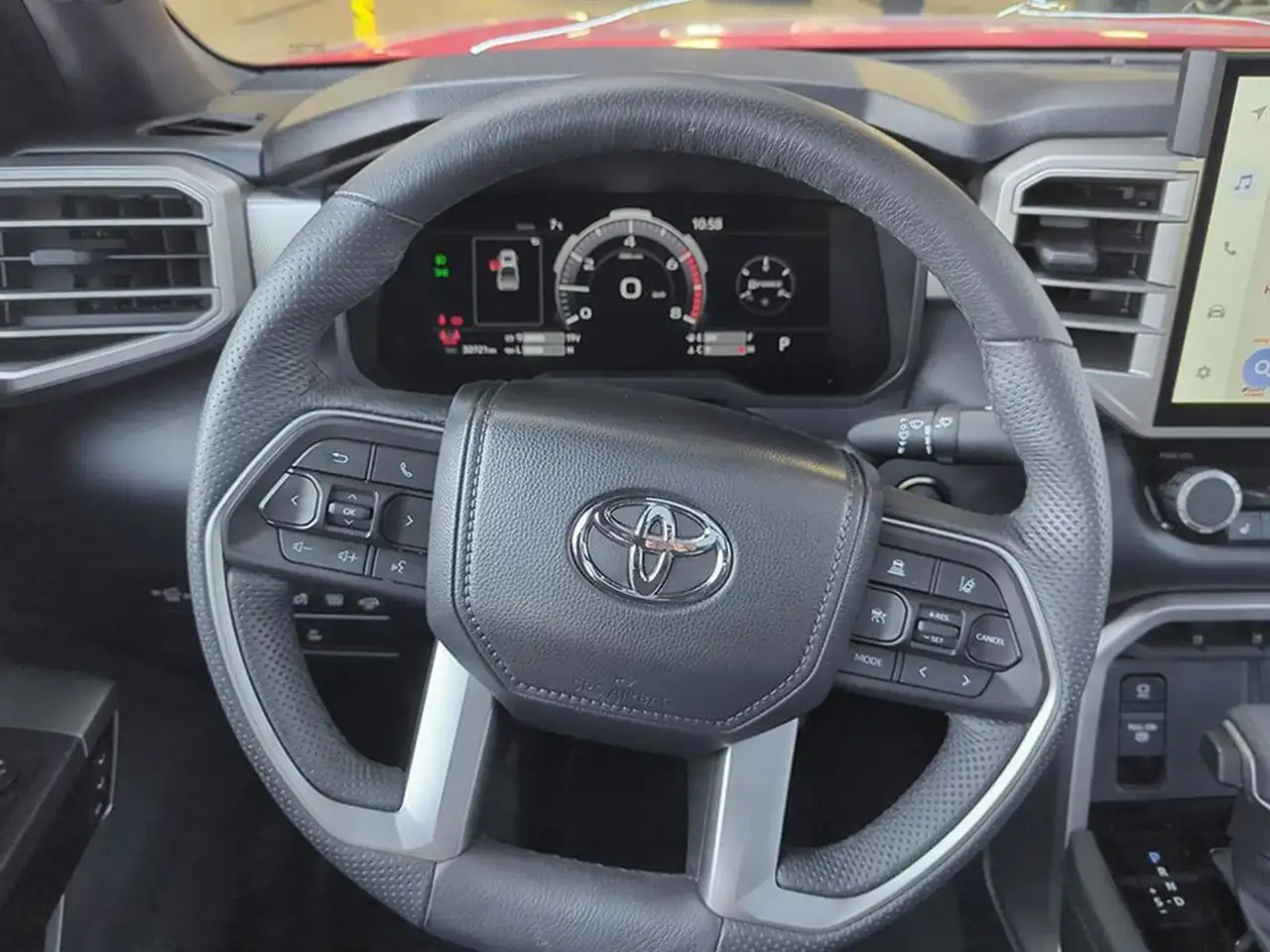 Toyota Tundra снимка Toyota Tundra