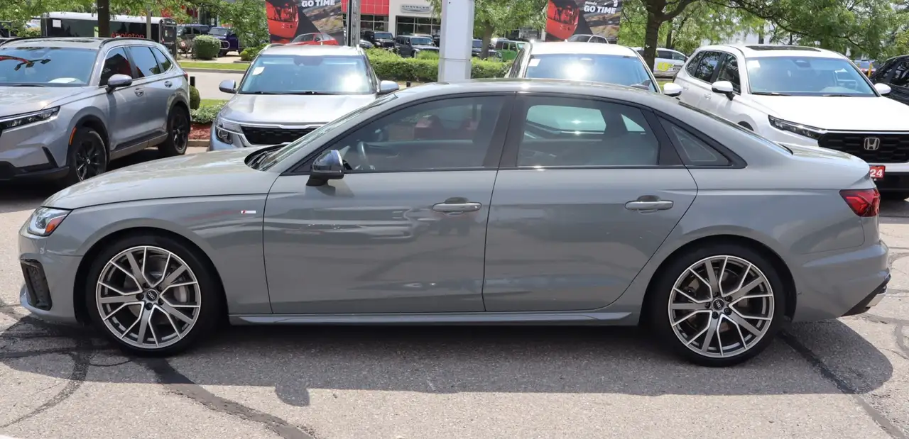 Audi A4 photo Audi A4