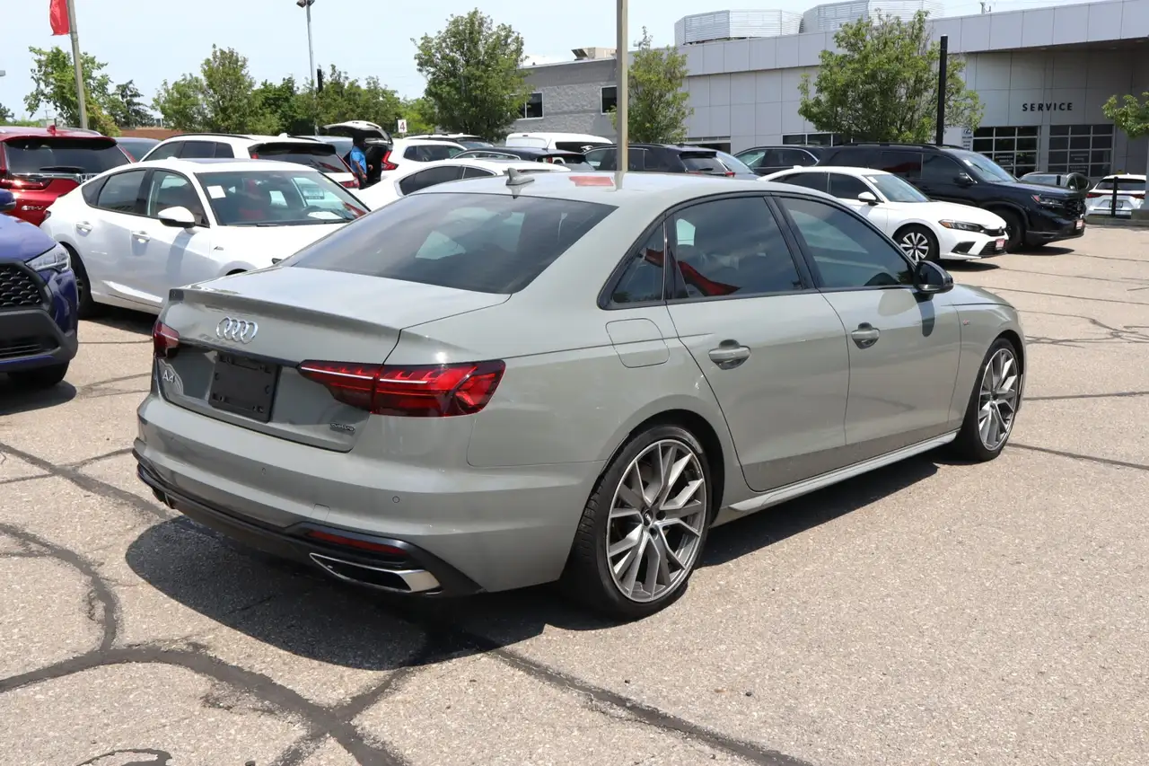 Audi A4 photo Audi A4