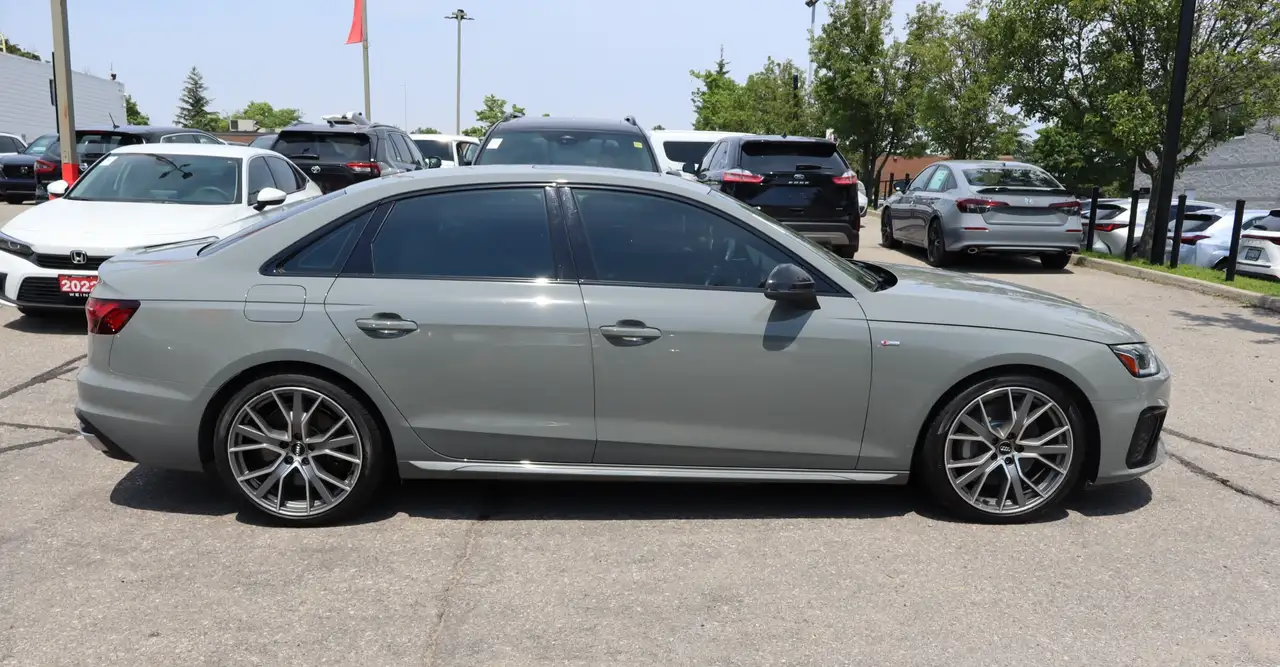 Audi A4 photo Audi A4
