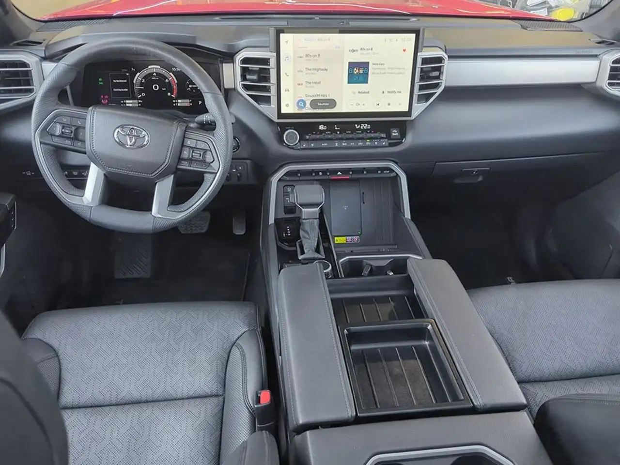 Toyota Tundra снимка Toyota Tundra