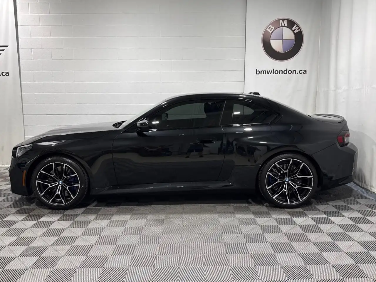 BMW M2 photo BMW M2