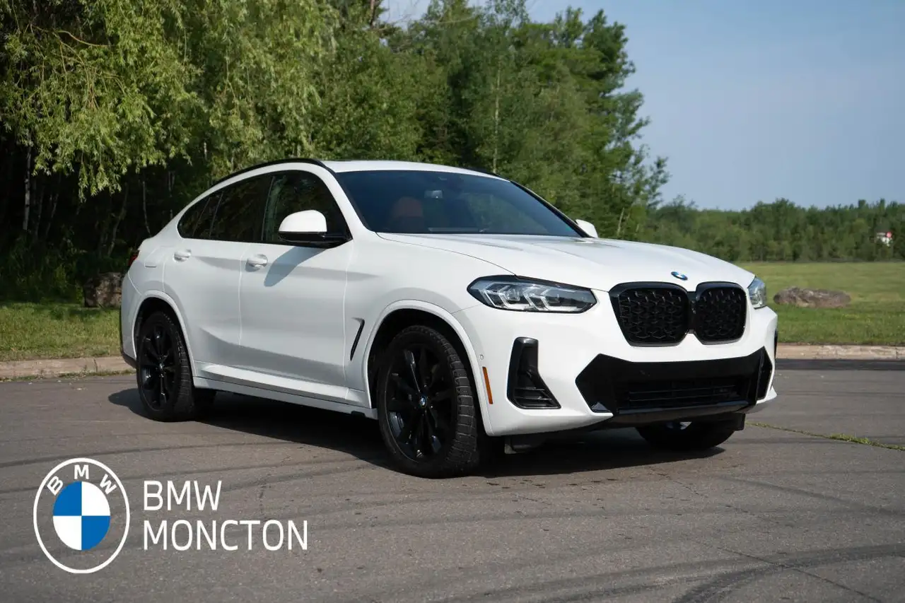 2022 BMW X4