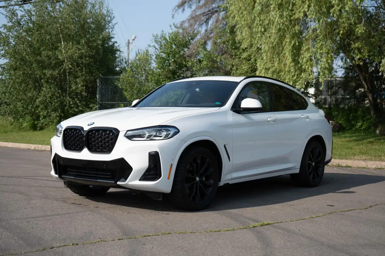 BMW X4 photo BMW X4
