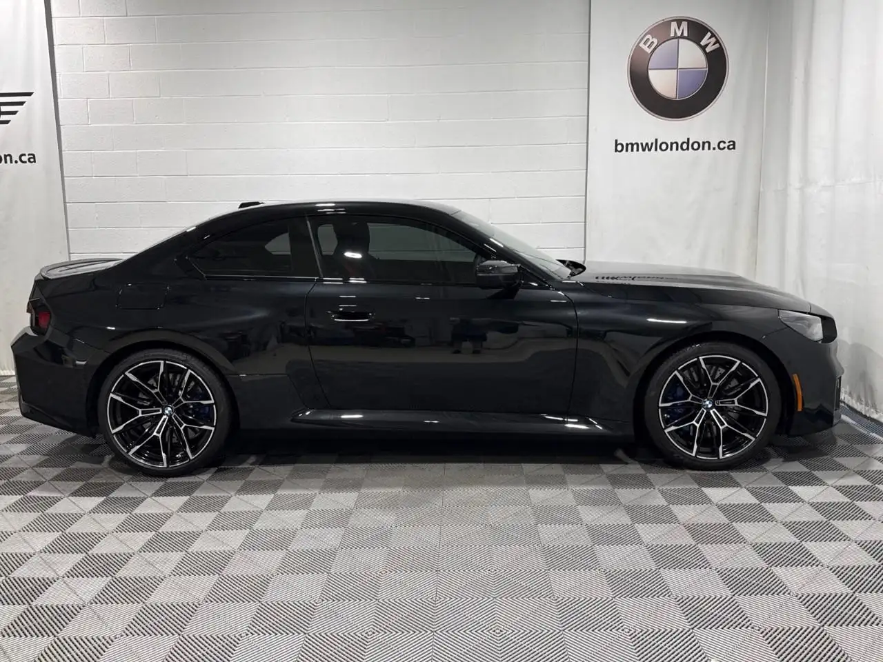 BMW M2 photo BMW M2