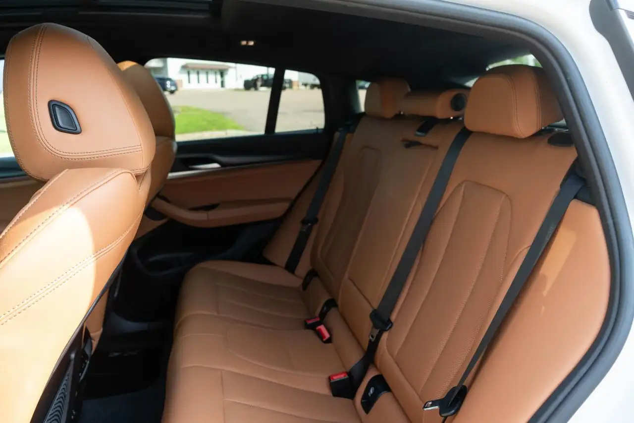 BMW X4 photo BMW X4