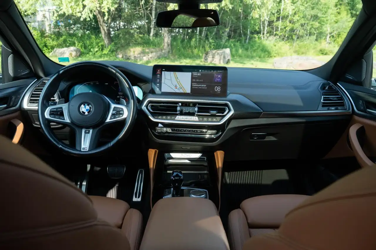 BMW X4 photo BMW X4