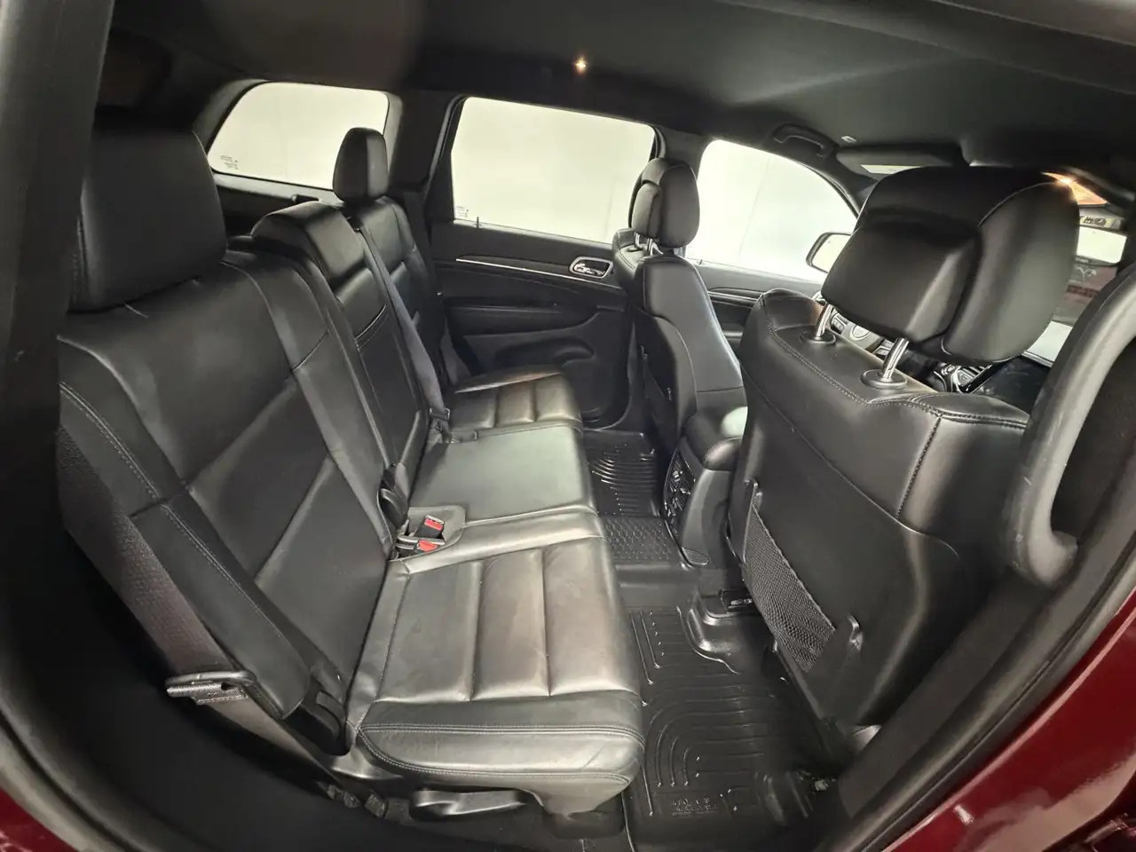 Jeep Grand Cherokee photo Jeep Grand Cherokee