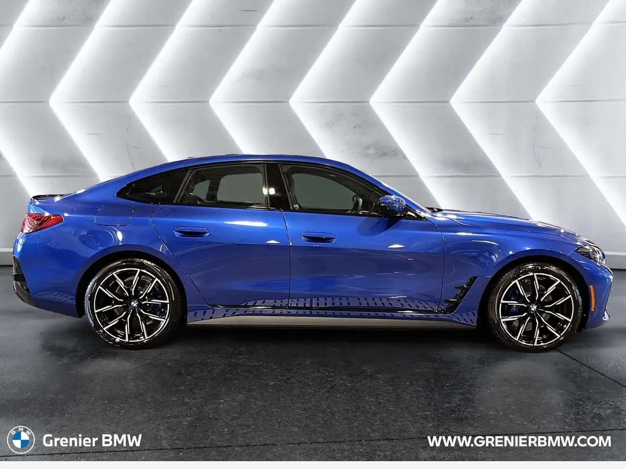 BMW i4 photo BMW i4