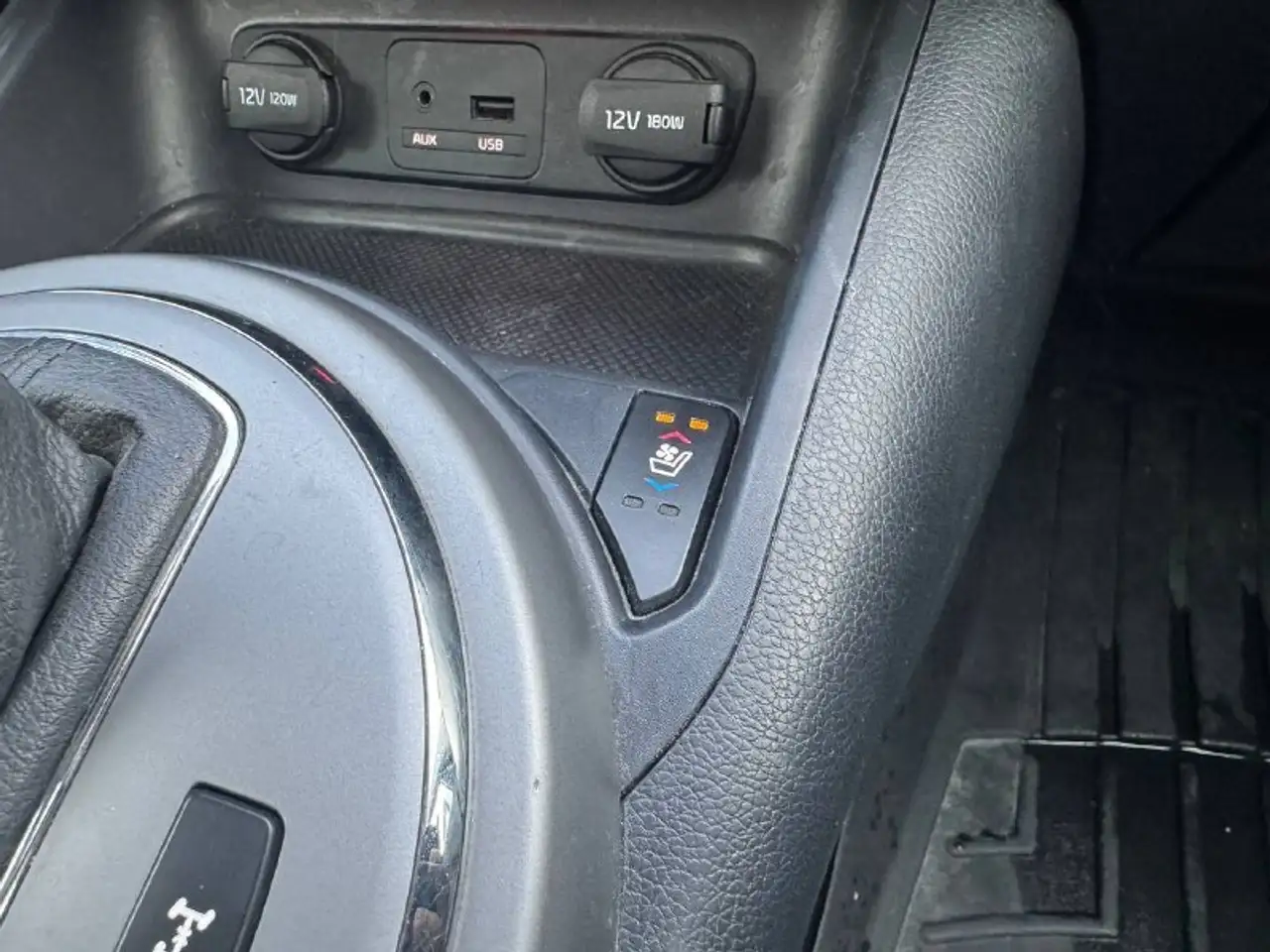 Kia Sportage снимка Kia Sportage