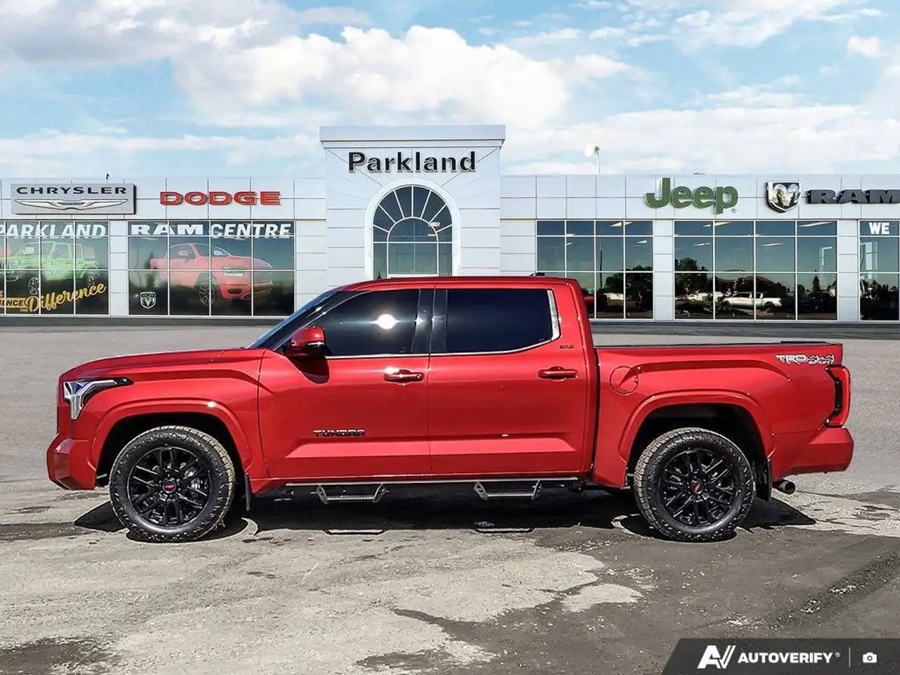 Toyota Tundra снимка Toyota Tundra