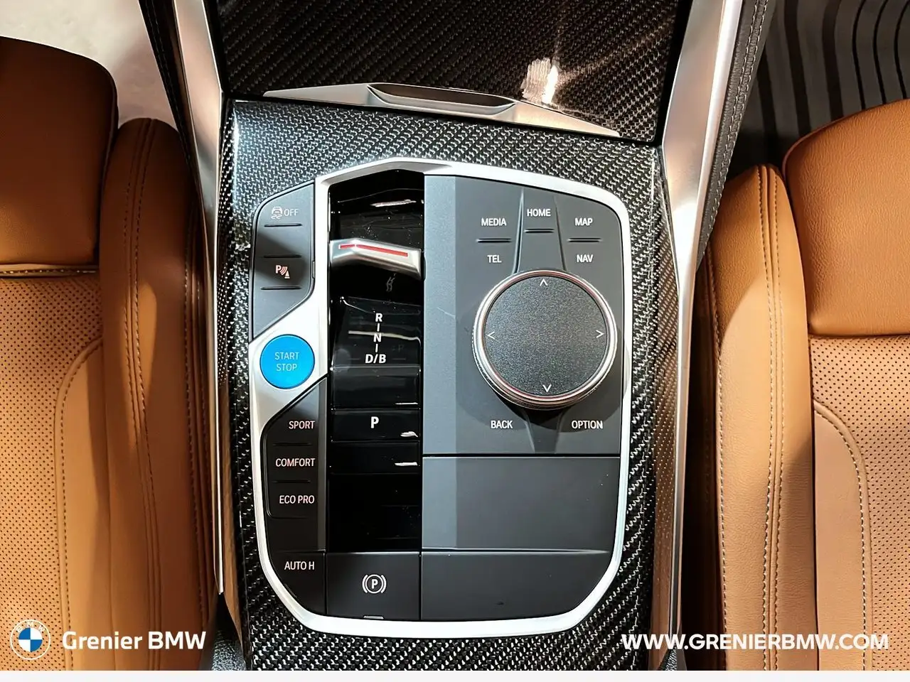 BMW i4 photo BMW i4