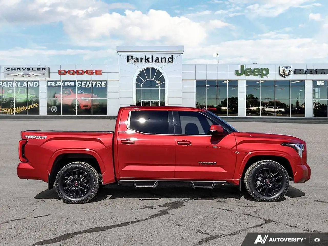 Toyota Tundra снимка Toyota Tundra