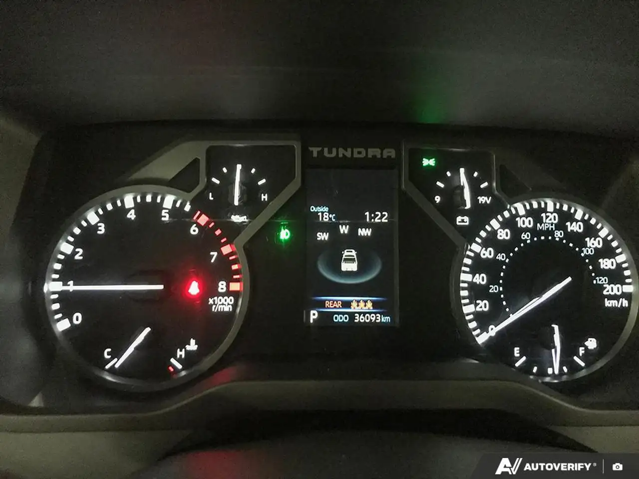 Toyota Tundra photo Toyota Tundra