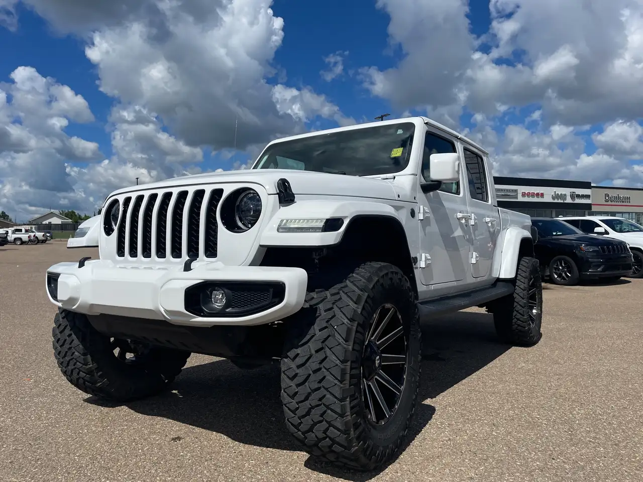 2023 Jeep Gladiator