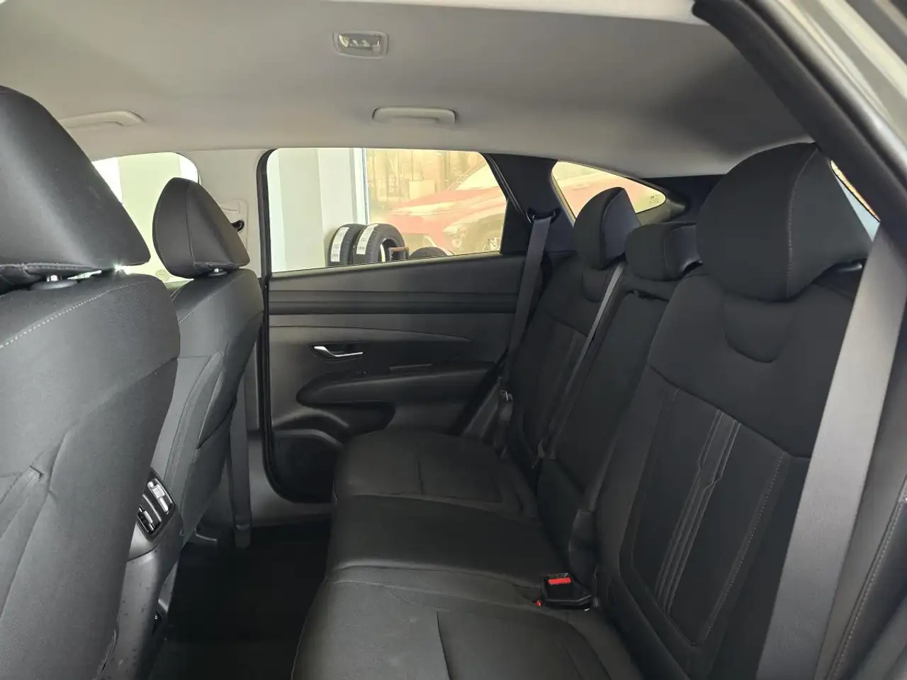 Hyundai TUCSON снимка Hyundai TUCSON