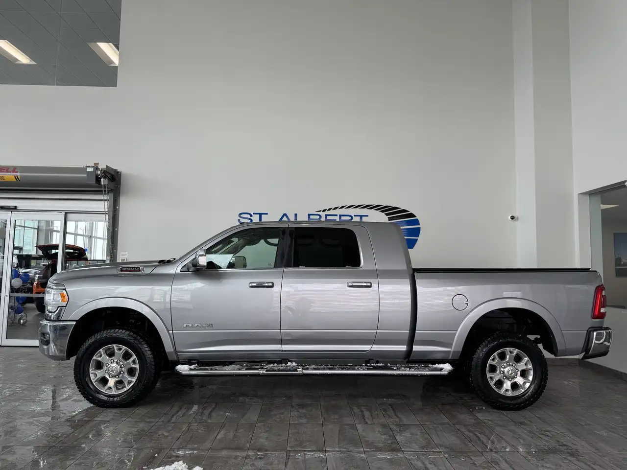 RAM 3500 photo RAM 3500