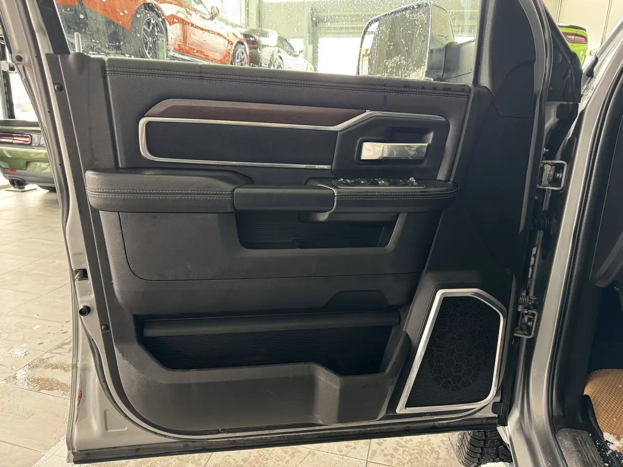 RAM 3500 photo RAM 3500