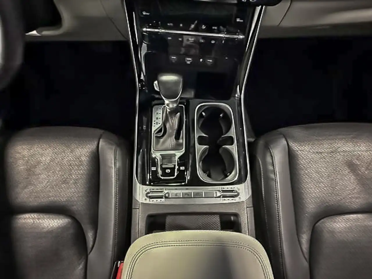 Kia Carnival fotografie Kia Carnival