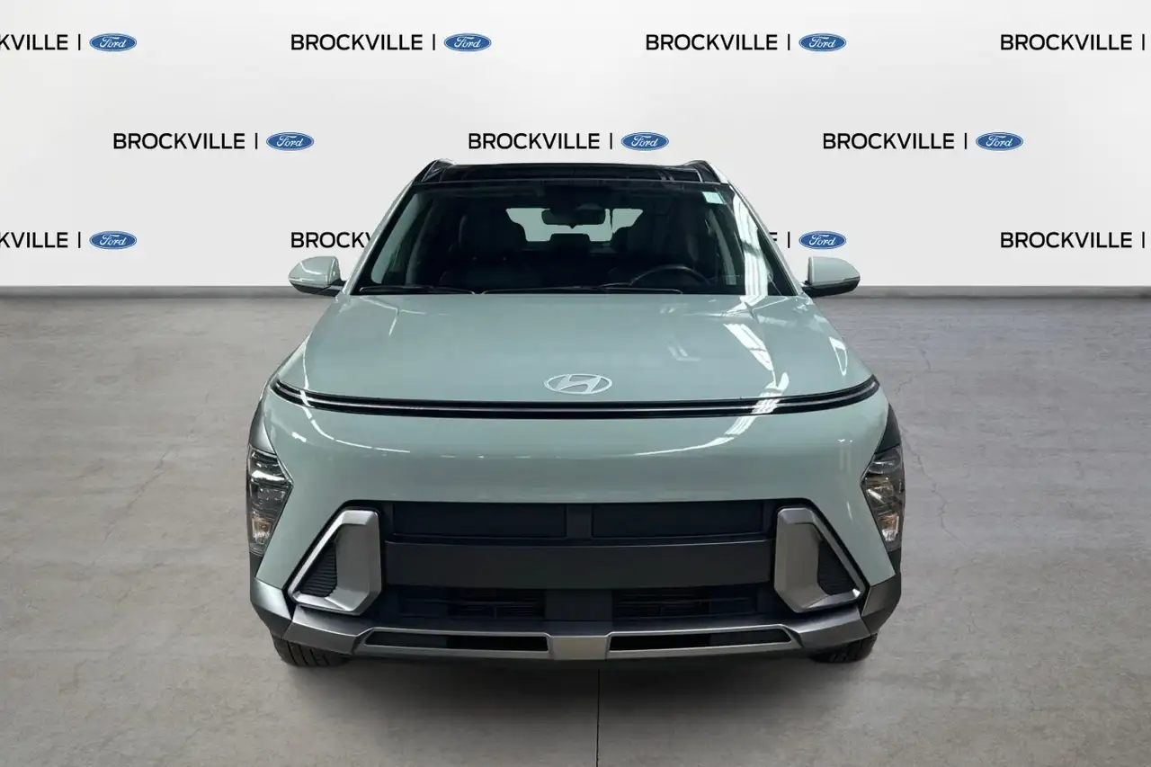 Hyundai KONA снимка Hyundai KONA