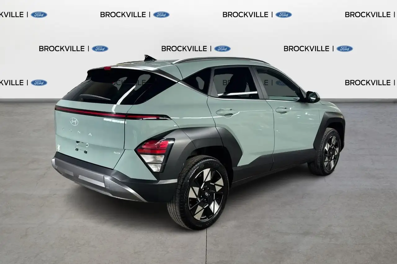 Hyundai KONA снимка Hyundai KONA