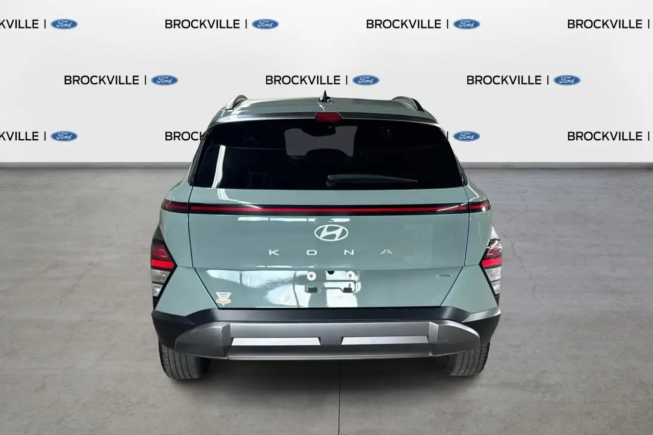 Hyundai KONA снимка Hyundai KONA