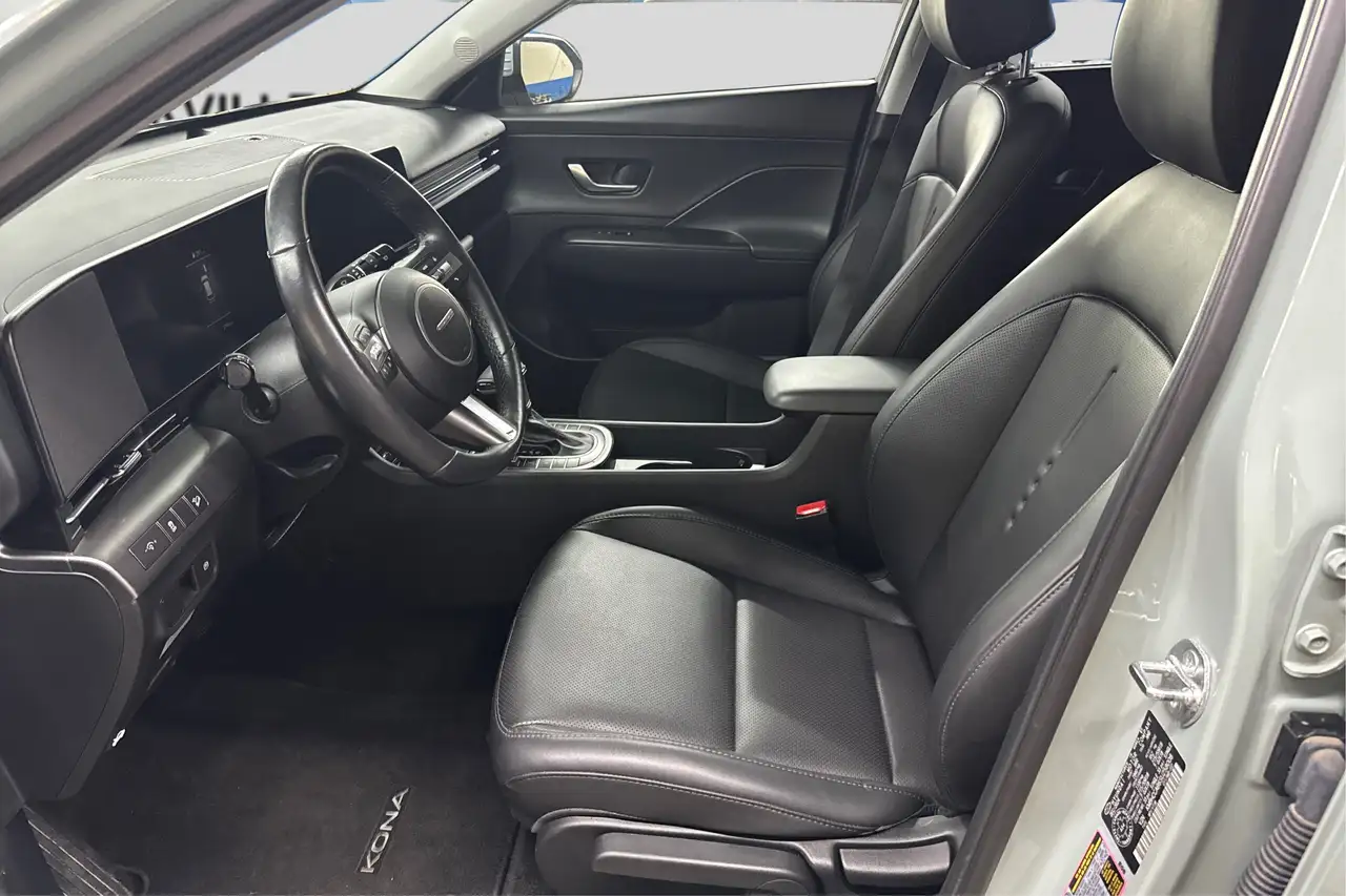Hyundai KONA снимка Hyundai KONA