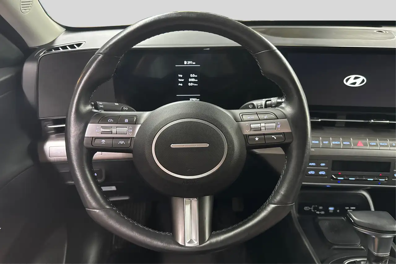 Hyundai KONA снимка Hyundai KONA