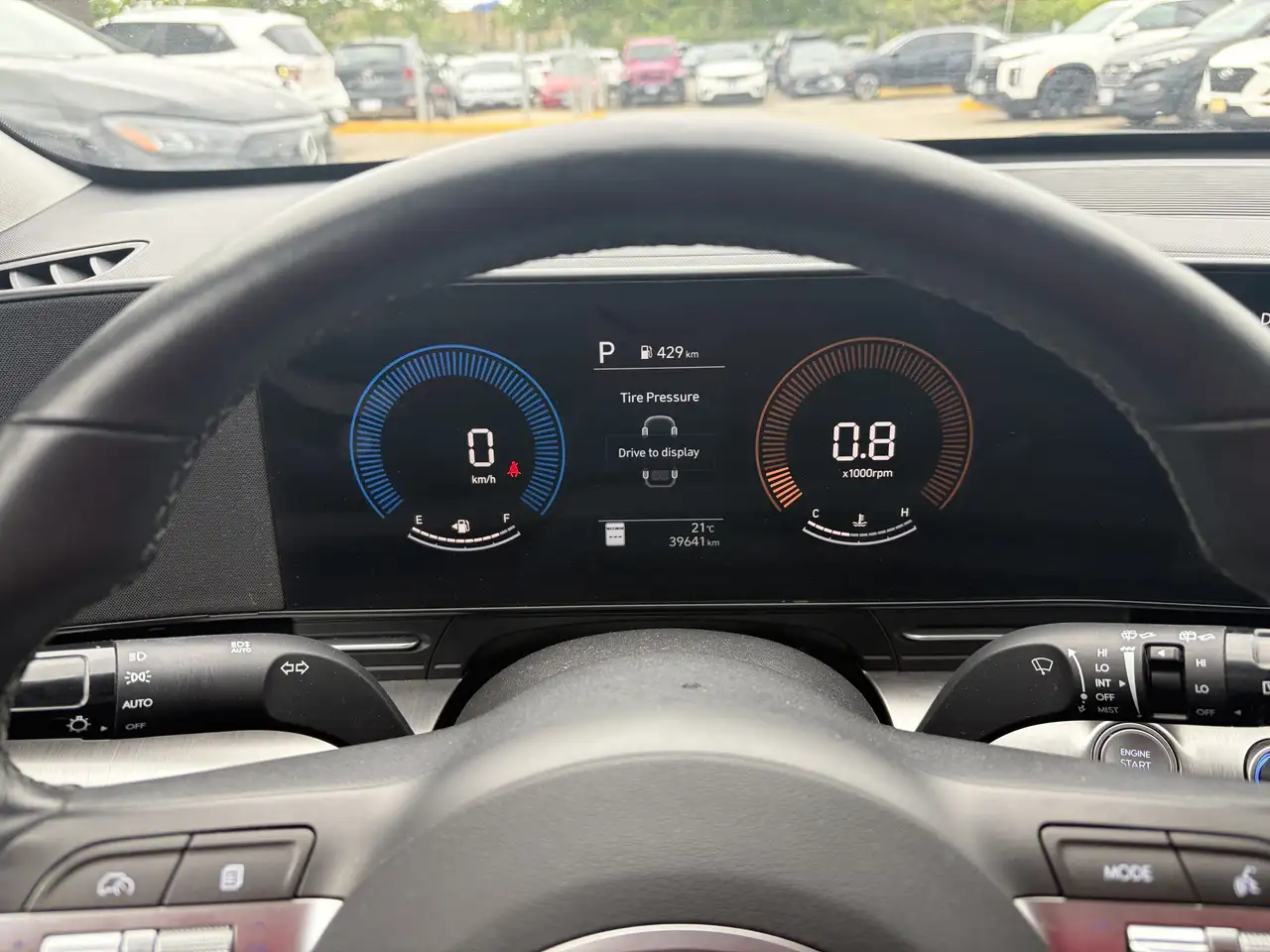 Hyundai KONA снимка Hyundai KONA