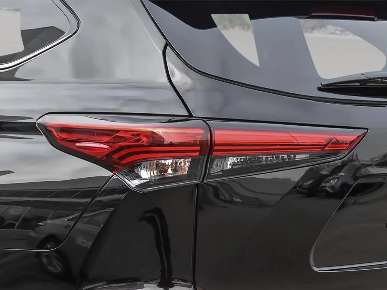 Toyota Highlander photo Toyota Highlander