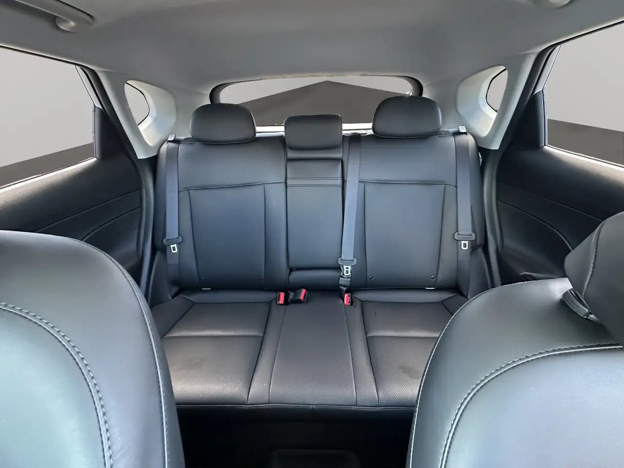 Hyundai KONA photo Hyundai KONA